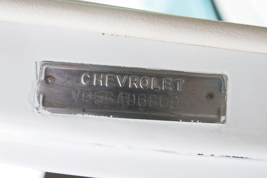  Chevrolet Two-Ten Custom 2-Door Sedan 1956 года  (фото 7 из 21)